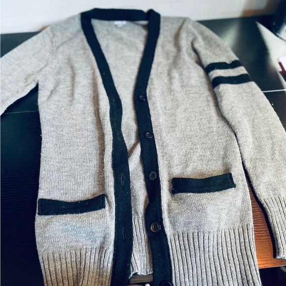 Sweater button up - Picture 4 of 12